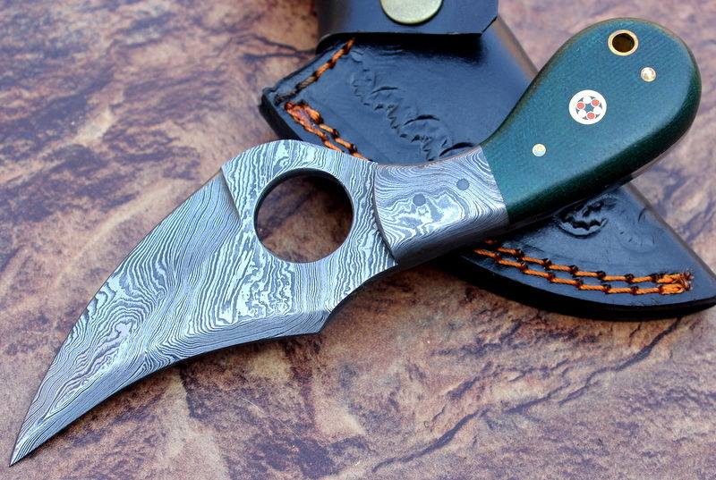 Premium Custom Damascus Steel Skinner Knife with Finger Hole - Korvel