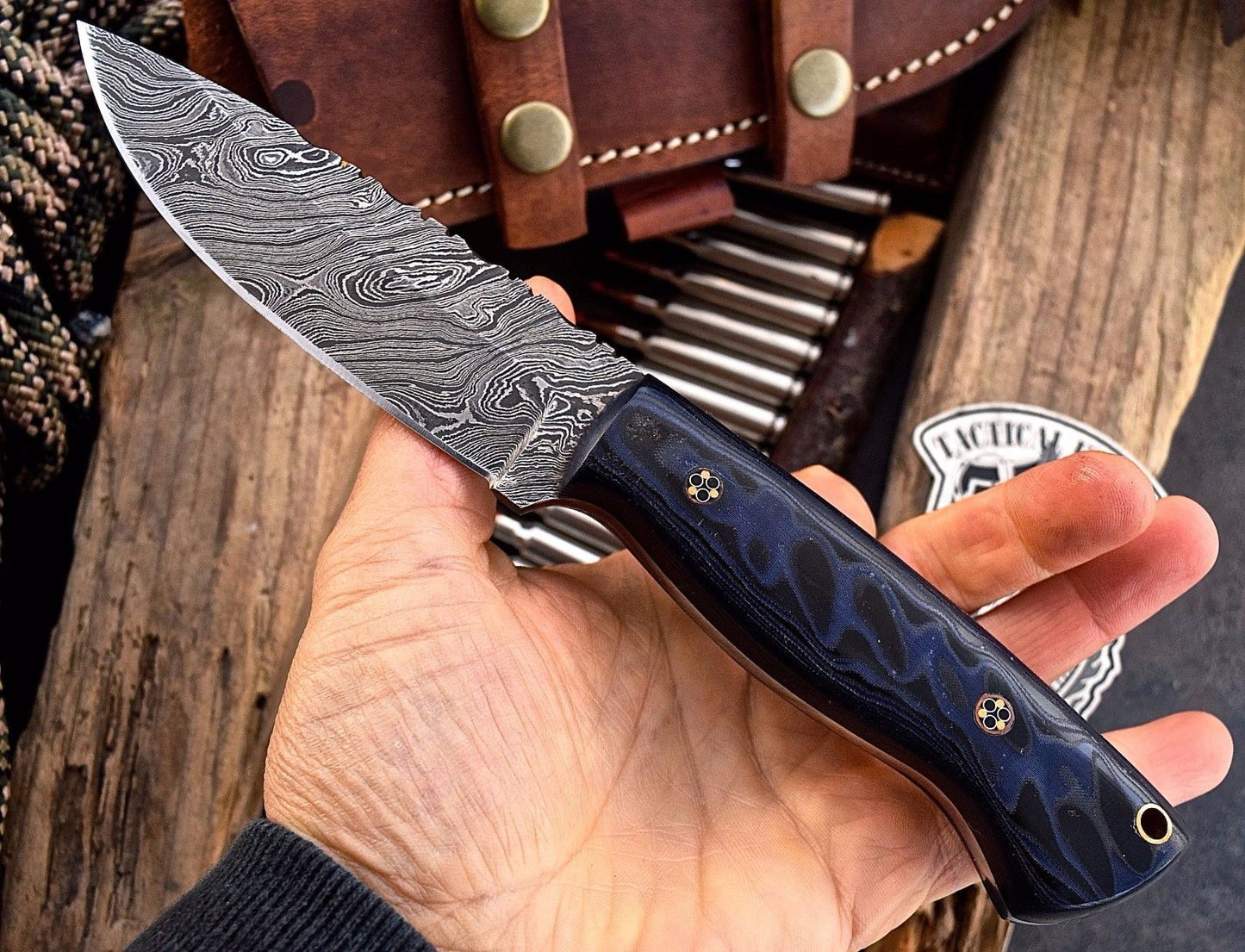 Premium Handmade Damascus Steel Skinning Knife - Korvel