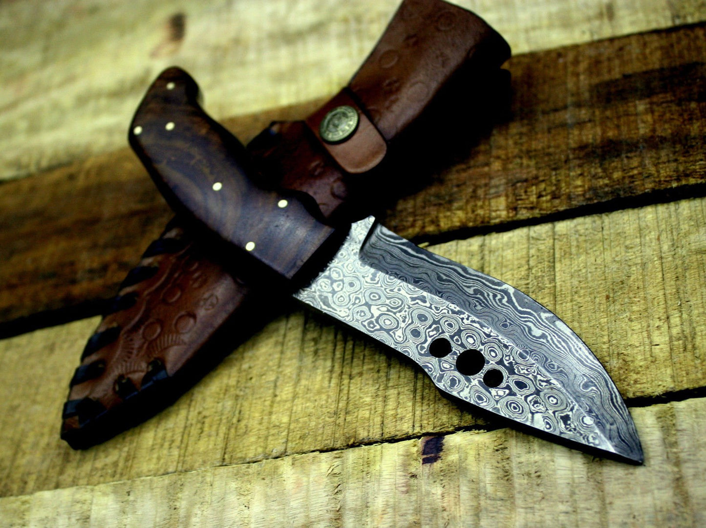 Premium Custom Damascus Steel Raindrop Hunting and Skinning Knife - Korvel