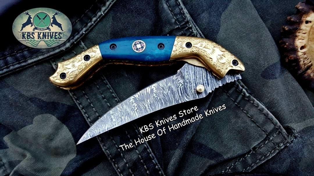 Exquisite Custom Damascus Steel Folding Knife with Bone Handle - Korvel