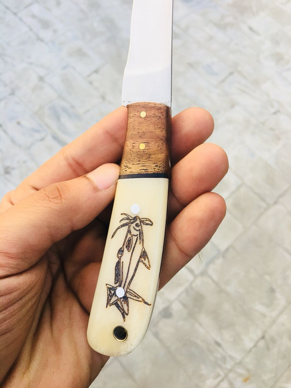 Premium Custom D2 Steel Fishing Knife with Full Tang Design - Korvel