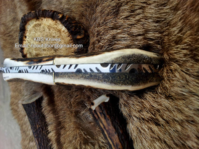 Premium Handcrafted Damascus Mini Axe - Korvel