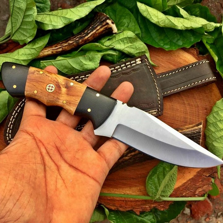 Premium Full Tang D2 Steel Custom Hunting & Camping Knife - Korvel