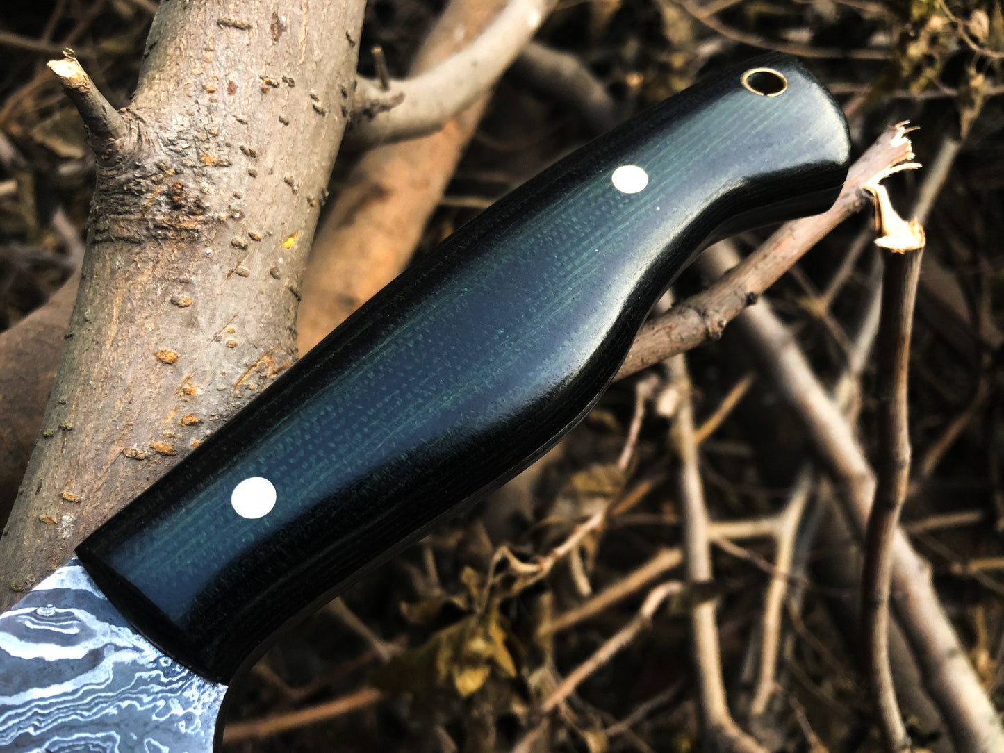 Premium Full Tang Custom Damascus Steel Hunting Knife - Korvel