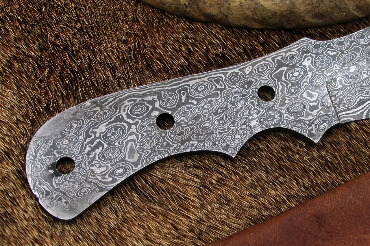 Premium Damascus Steel Blank Blade for Crafting - Korvel
