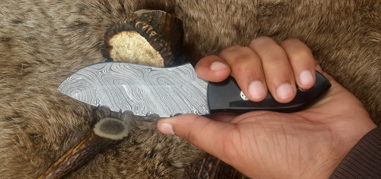 Artisan Crafted Damascus Drop Point Knife - Korvel