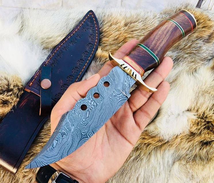 Artisan Crafted Hunting Knife with Elegant Walnut Handle - Korvel