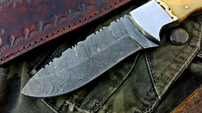 Premium Custom Damascus Steel Hunting and Skinning Knife - Korvel