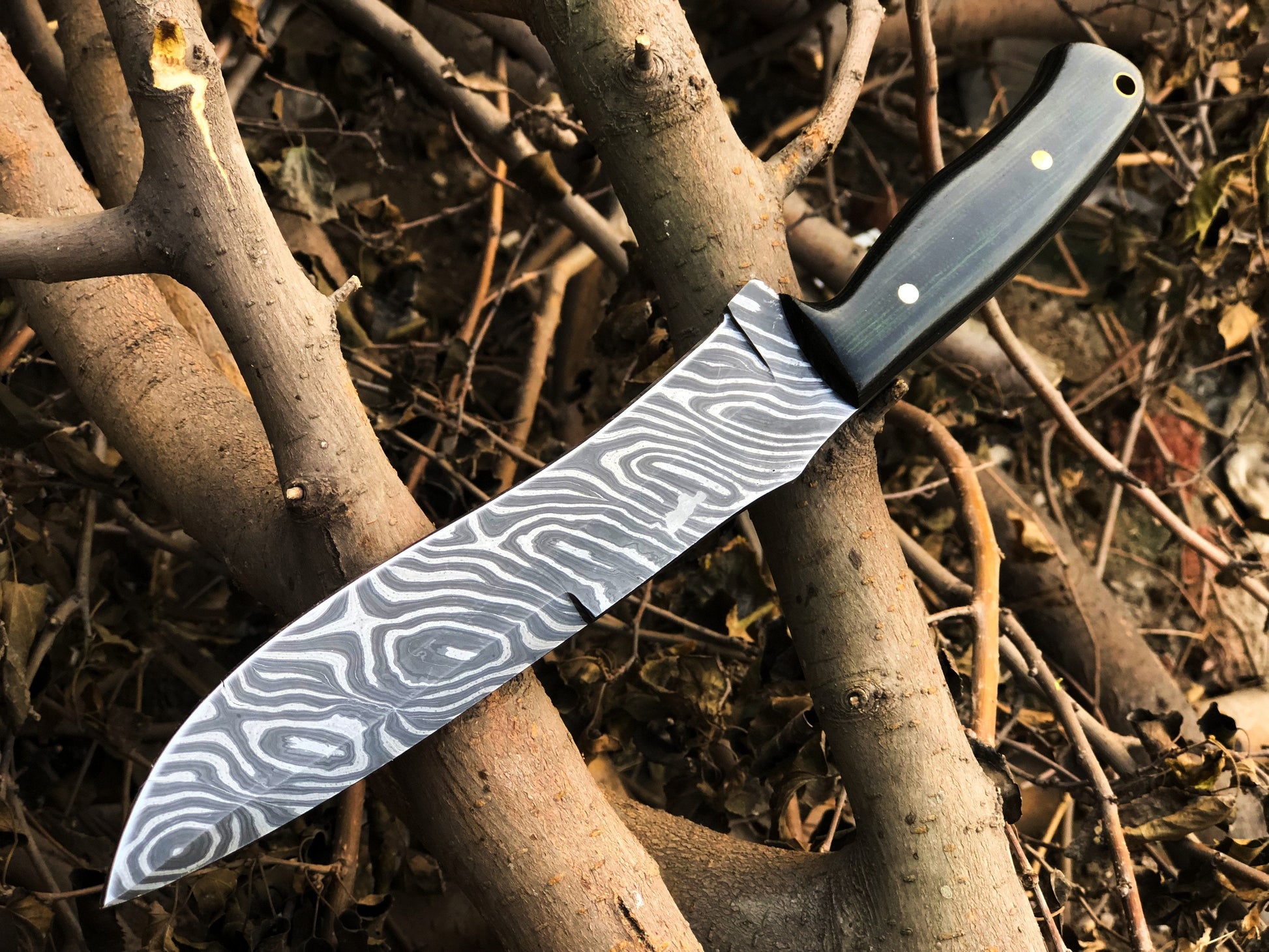 Premium Custom Handmade Damascus Steel Hunting Knife - 13.5 Inches - Korvel