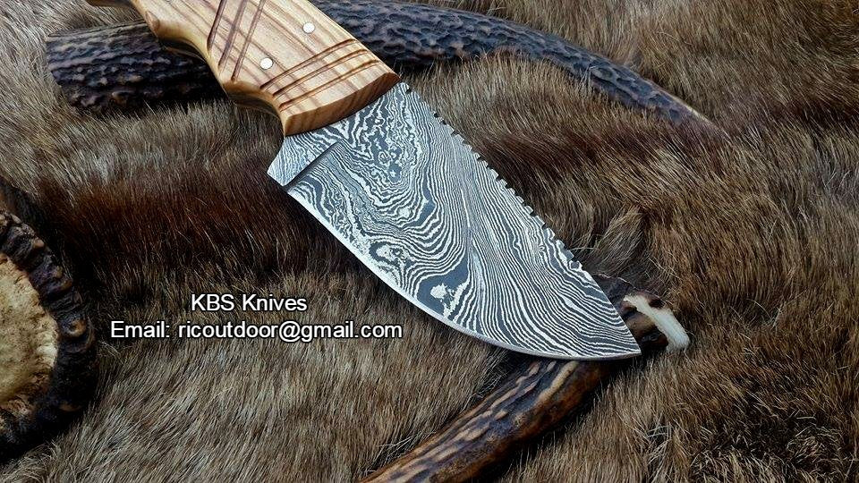 Artisan Crafted Fixed-Blade Skinning Knife with Olivewood Grip - Korvel