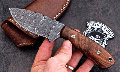 Exquisite Handmade Damascus Steel Hunting Knife with Black Walnut Burl Handle - Korvel