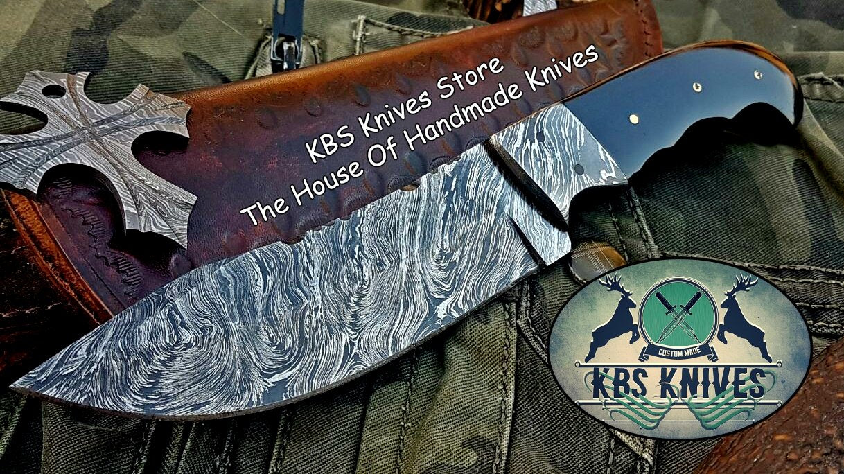 Premium Custom Damascus Steel Hunting and Skinning Knife - Korvel