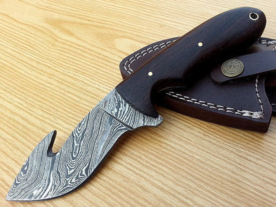 Premium Handcrafted Damascus Steel Guthook Knife - Korvel