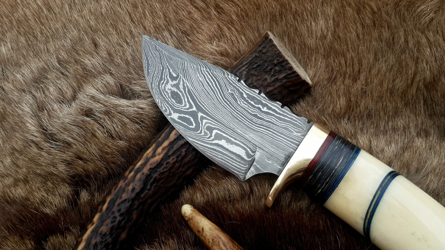 The Artisan's Edge: Premium Handmade Damascus Steel Hunting Knife | Camel Bone & Brass Details | 9 Inches | KBS Knives - Korvel