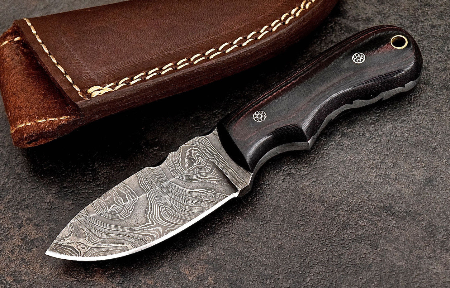 Premium Custom Damascus Steel Hunting and Camping Knife - Korvel
