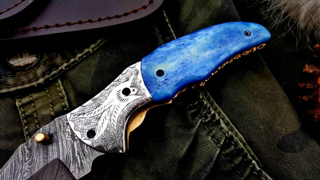 Exquisite Custom Damascus Steel Folding Pocket Knife - Korvel