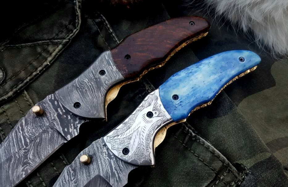 Artisan Crafted Damascus Steel Folding Knife - Custom Handmade - Korvel
