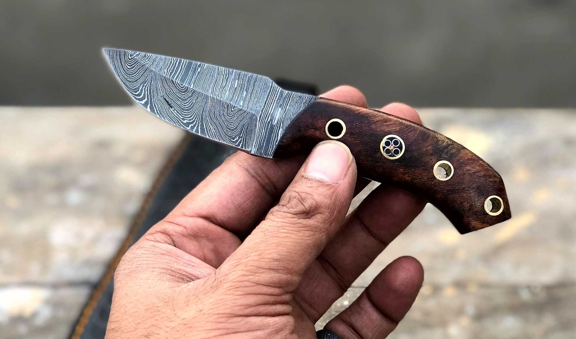 Premium Damascus Skinner Knife - Handcrafted Excellence - Korvel