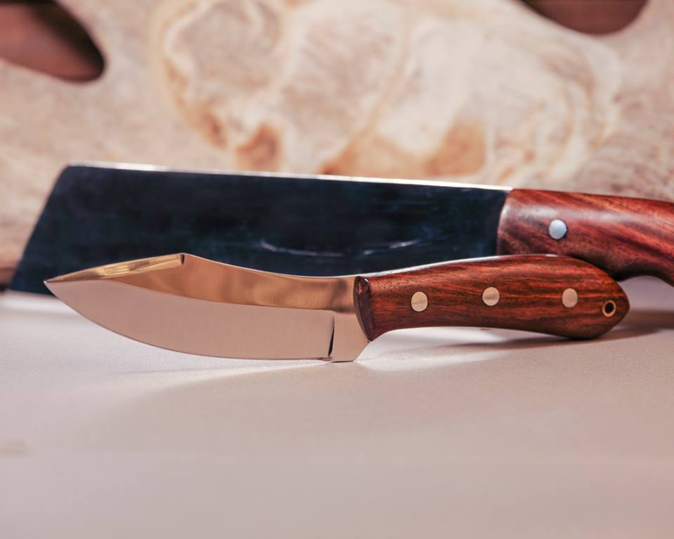 Premium Game Processing Set – 6-Piece Rosewood Handle Knife Collection with Leather Roll - Korvel