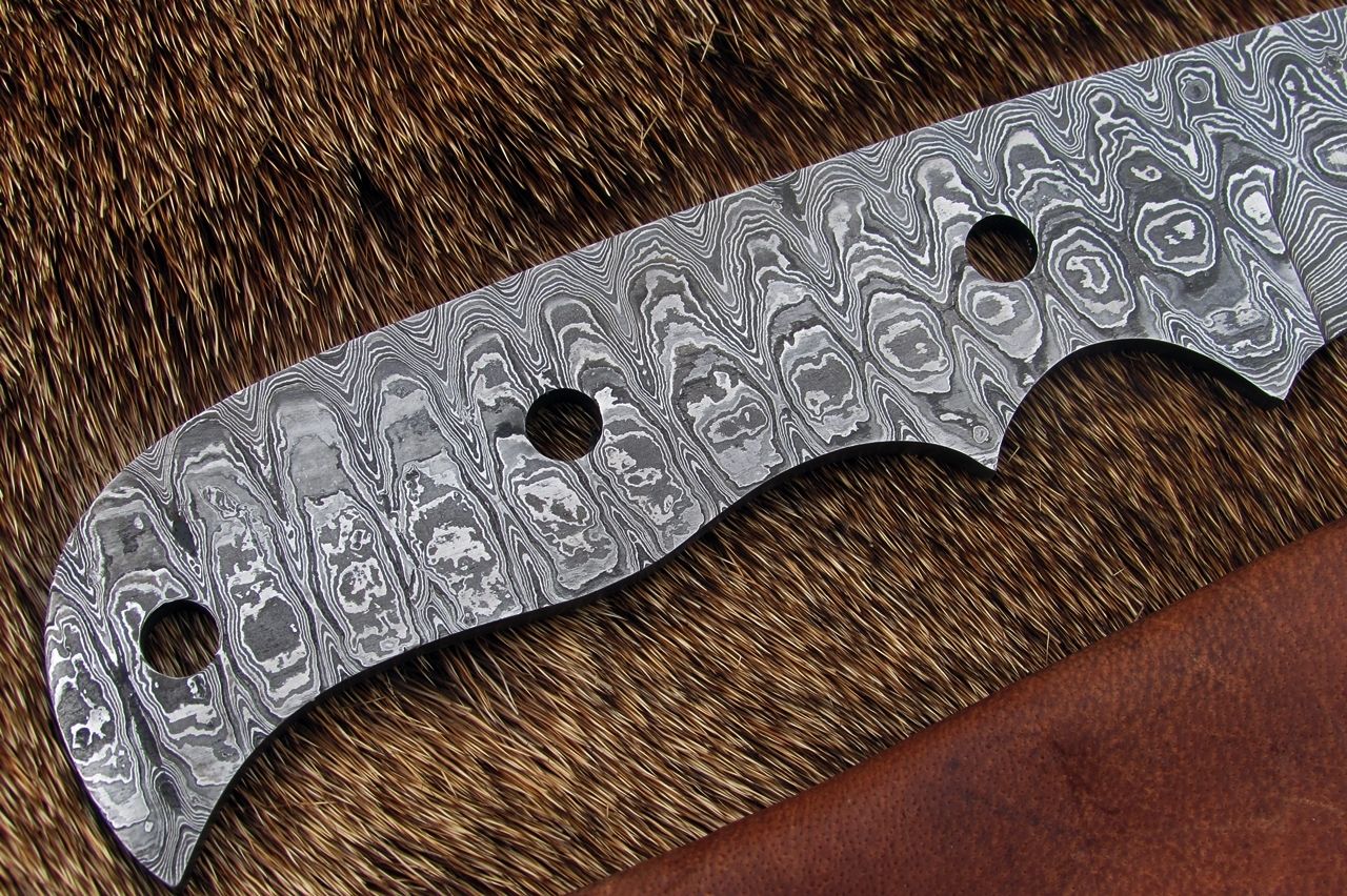 Premium Handcrafted Damascus Steel Blank Blade - Korvel