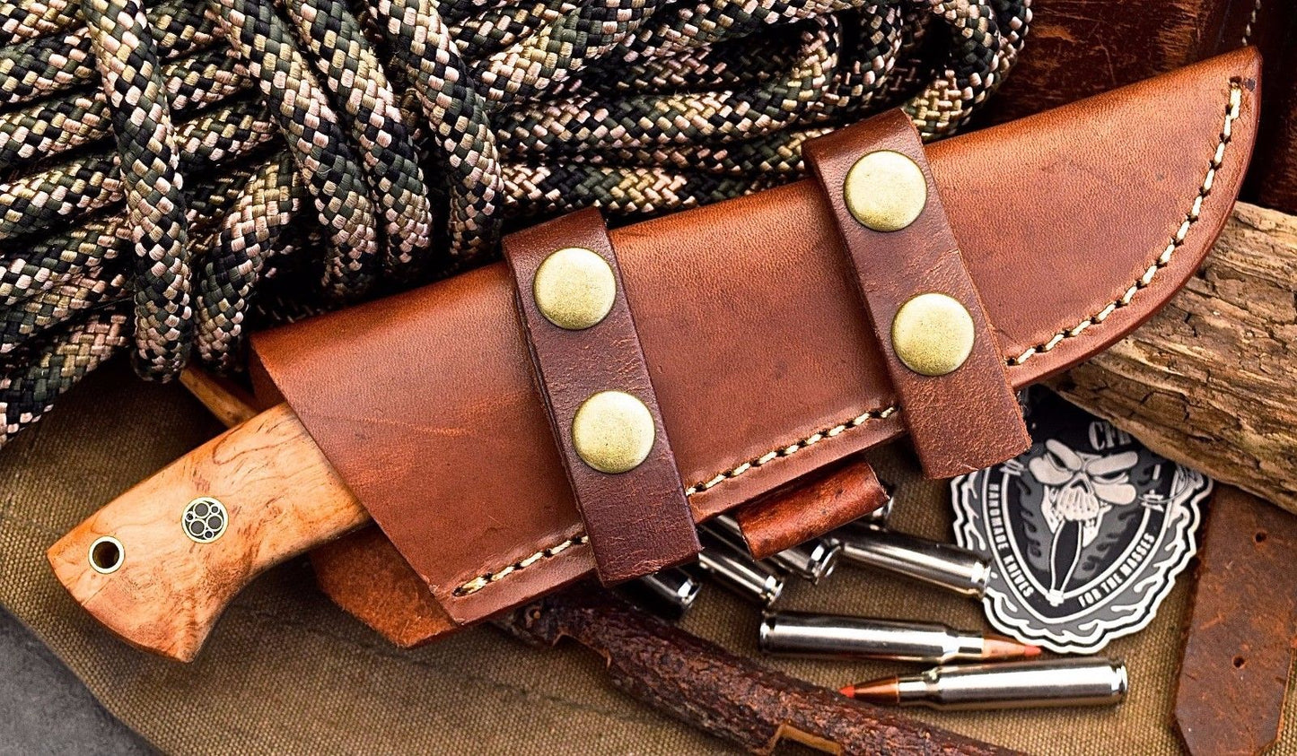 Premium Damascus Steel Hunting Knife with Olive Wood Handle - Korvel
