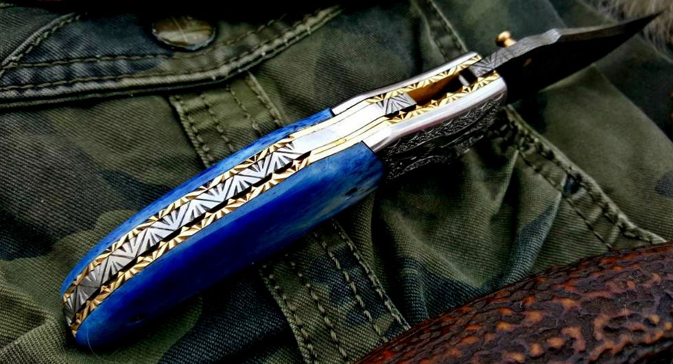 Exquisite Custom Damascus Steel Folding Pocket Knife - Korvel