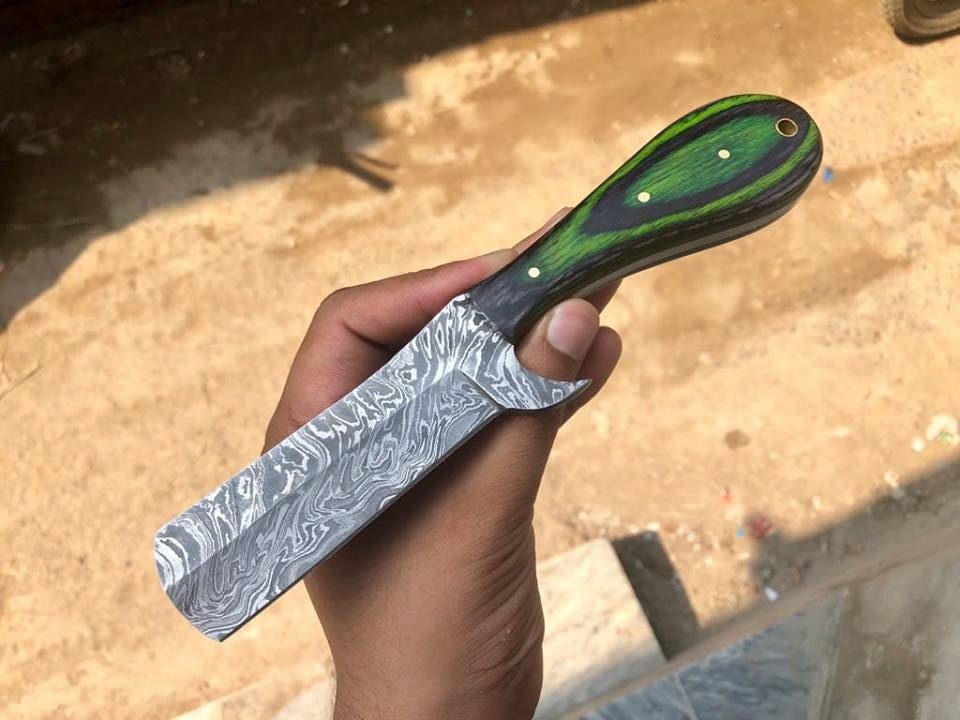 Exquisite Full Tang Damascus Steel Straight Razor with Luxurious Pakka Wood Handle - Leather Case Included - Exclusive to KBS Knives Store - Korvel