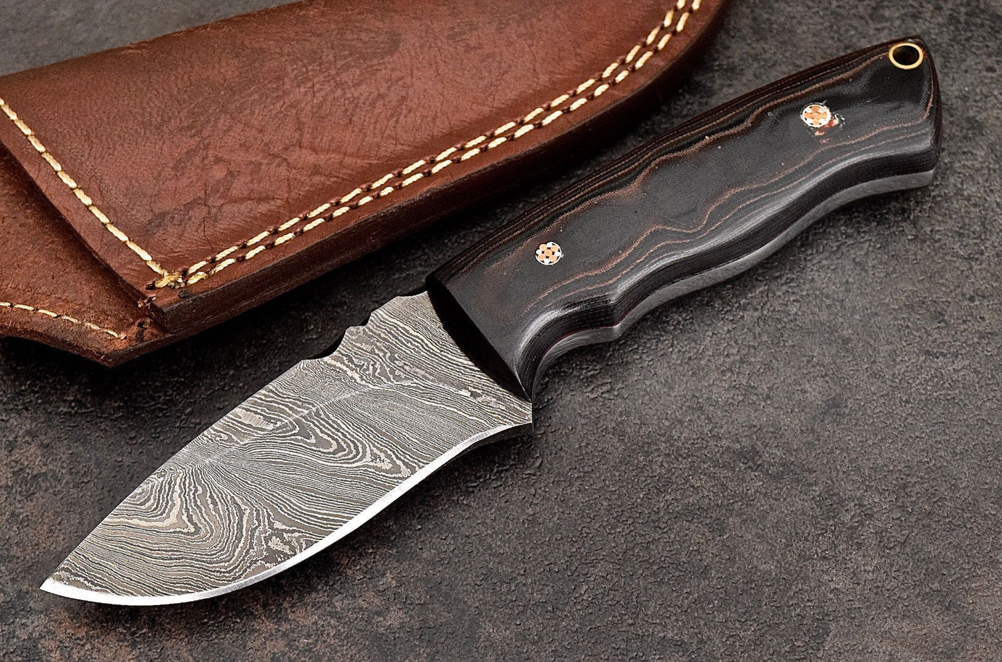 Premium Custom Damascus Steel Hunting and Camping Knife - Korvel
