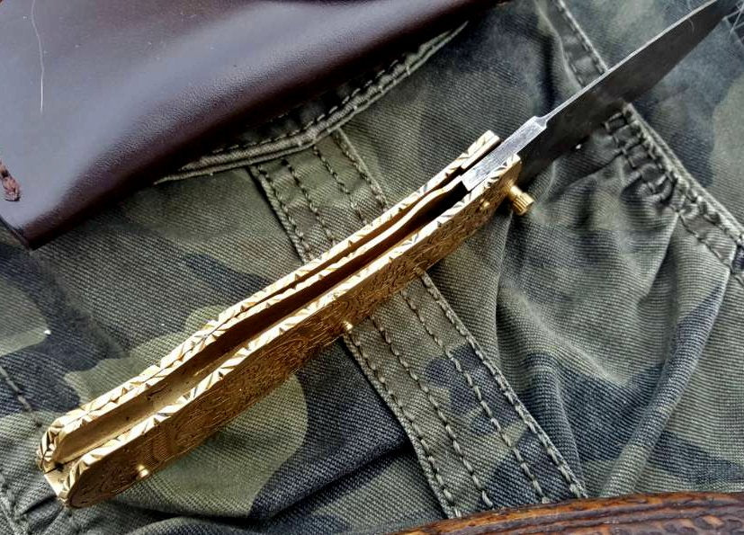 Artisan Crafted Damascus Steel Folding Pocket Knife - Korvel