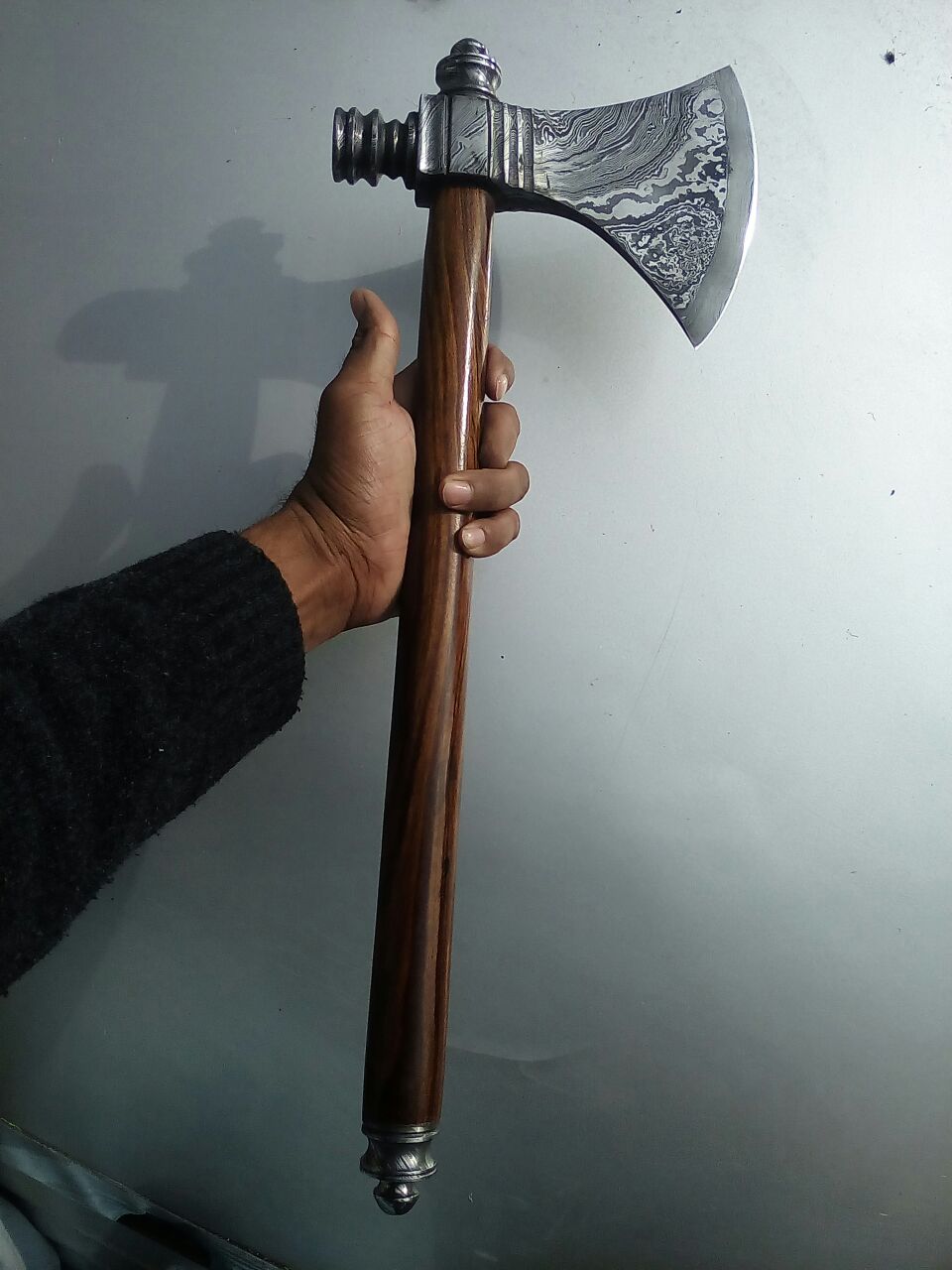 Custom Viking Smoke Pine Tomahawk Axe - Damascus Steel with Rosewood Handle & Leather Sheath - Korvel