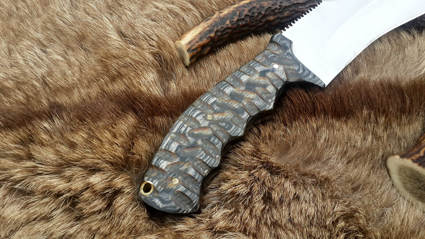 The Ultimate Boar Slayer: Custom D2 Steel Fixed-Blade Hunting Knife with Exotic Wood Handle | 11.5 Inches | KBS Knives - Korvel