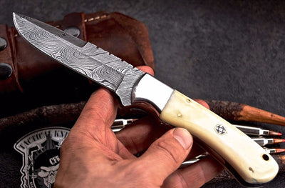 Premium Handmade Damascus Steel Hunting Knife - Korvel