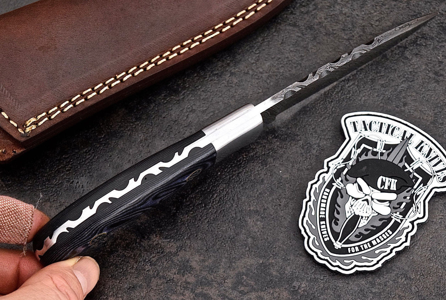 Premium Custom Damascus Steel Hunting Knife for Outdoor Adventures - Korvel