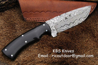 Premium Handcrafted Damascus Steel Skinning Knife - Korvel