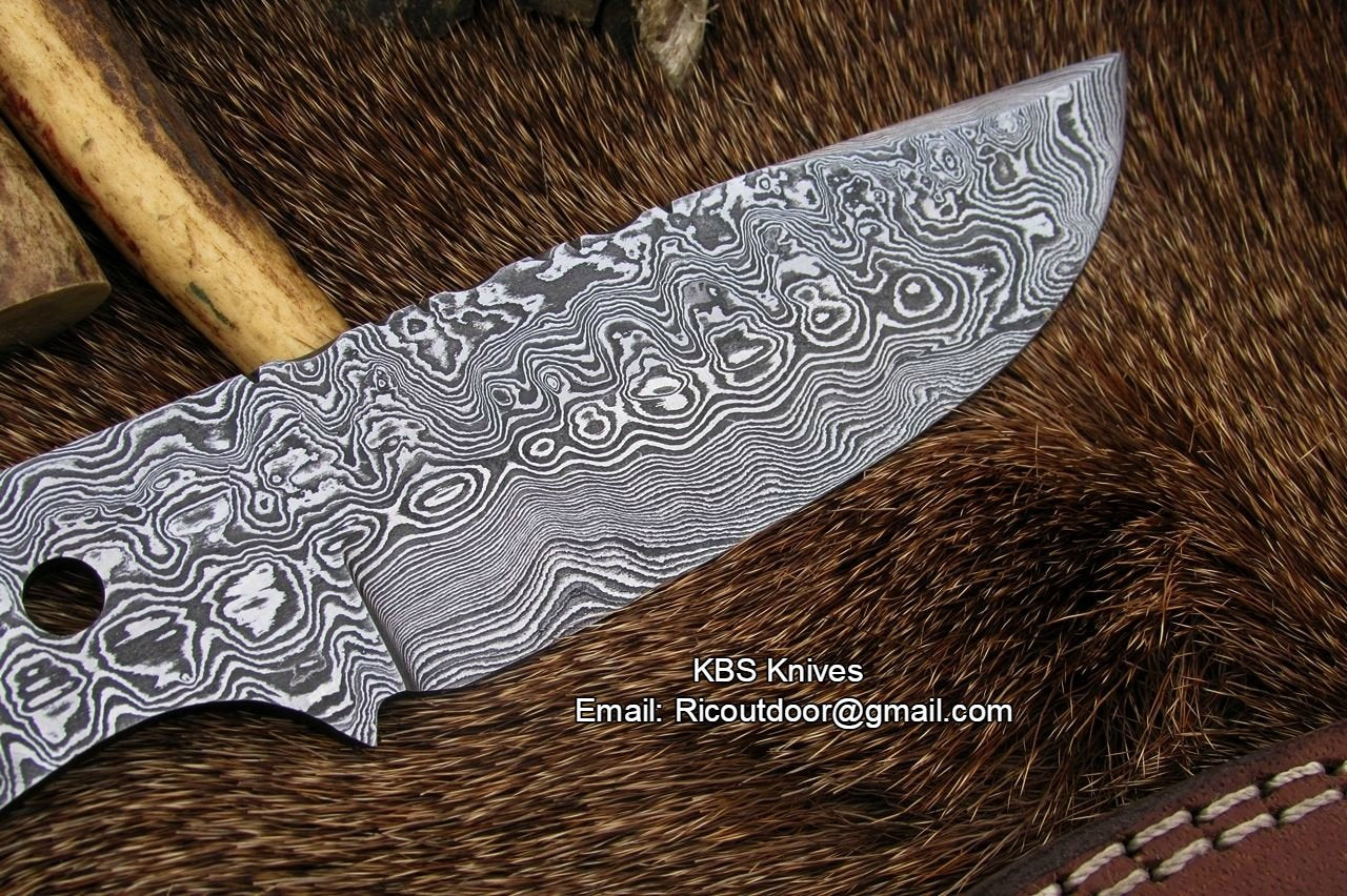 Premium Damascus Blank Blade for Crafting - Korvel