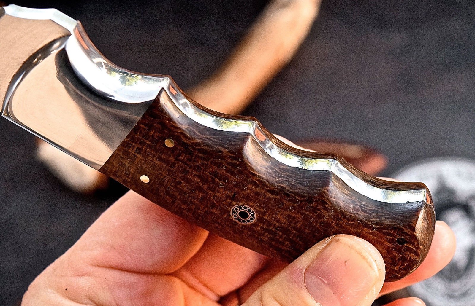 Premium Full Tang D2 Steel Hunting and Skinning Knife - Korvel