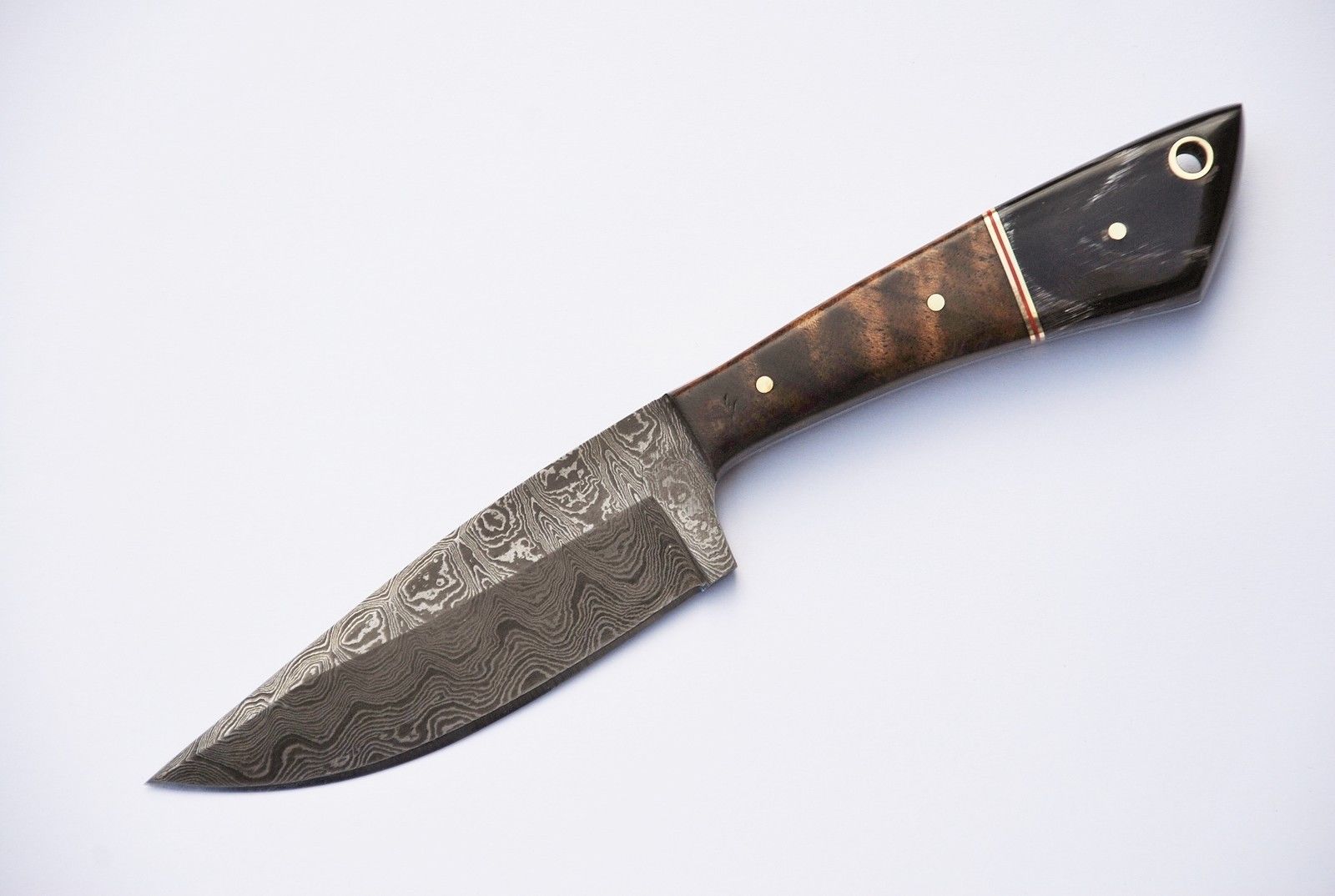 Premium Damascus Steel Skinning Knife - 8" Overall Length - Korvel