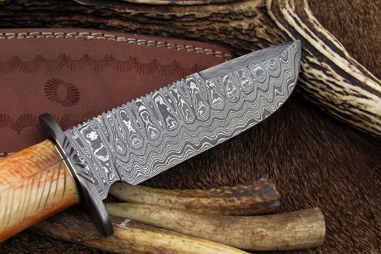 KBS Knives: Exquisite 12-Inch Damascus Hunting Knife with Colorful Camel Bone Handle - Korvel