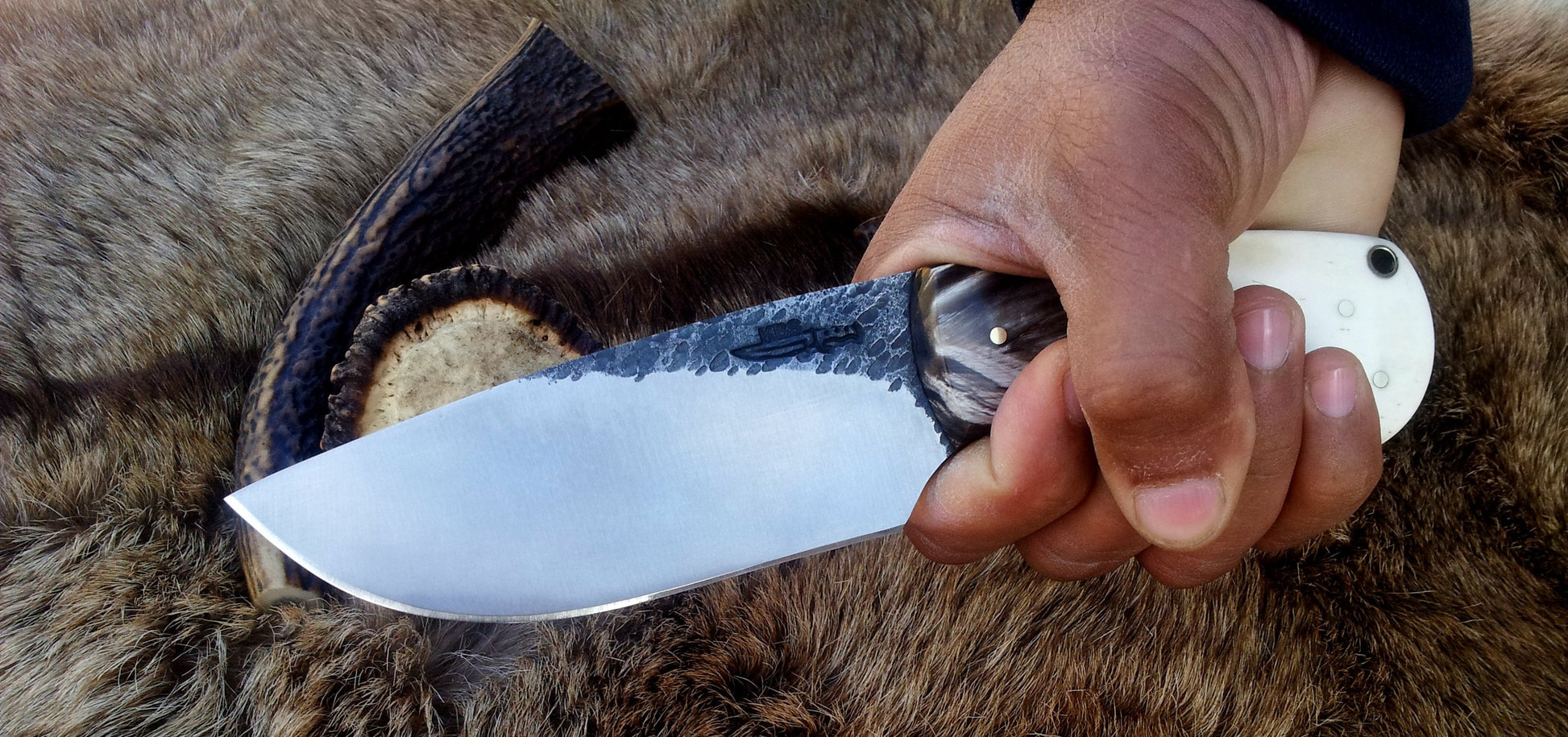Artisan 1095 Forged Steel Skinning Knife with Buffalo Horn & Camel Bone Handle - 8 Inch Hunting Tool - Korvel
