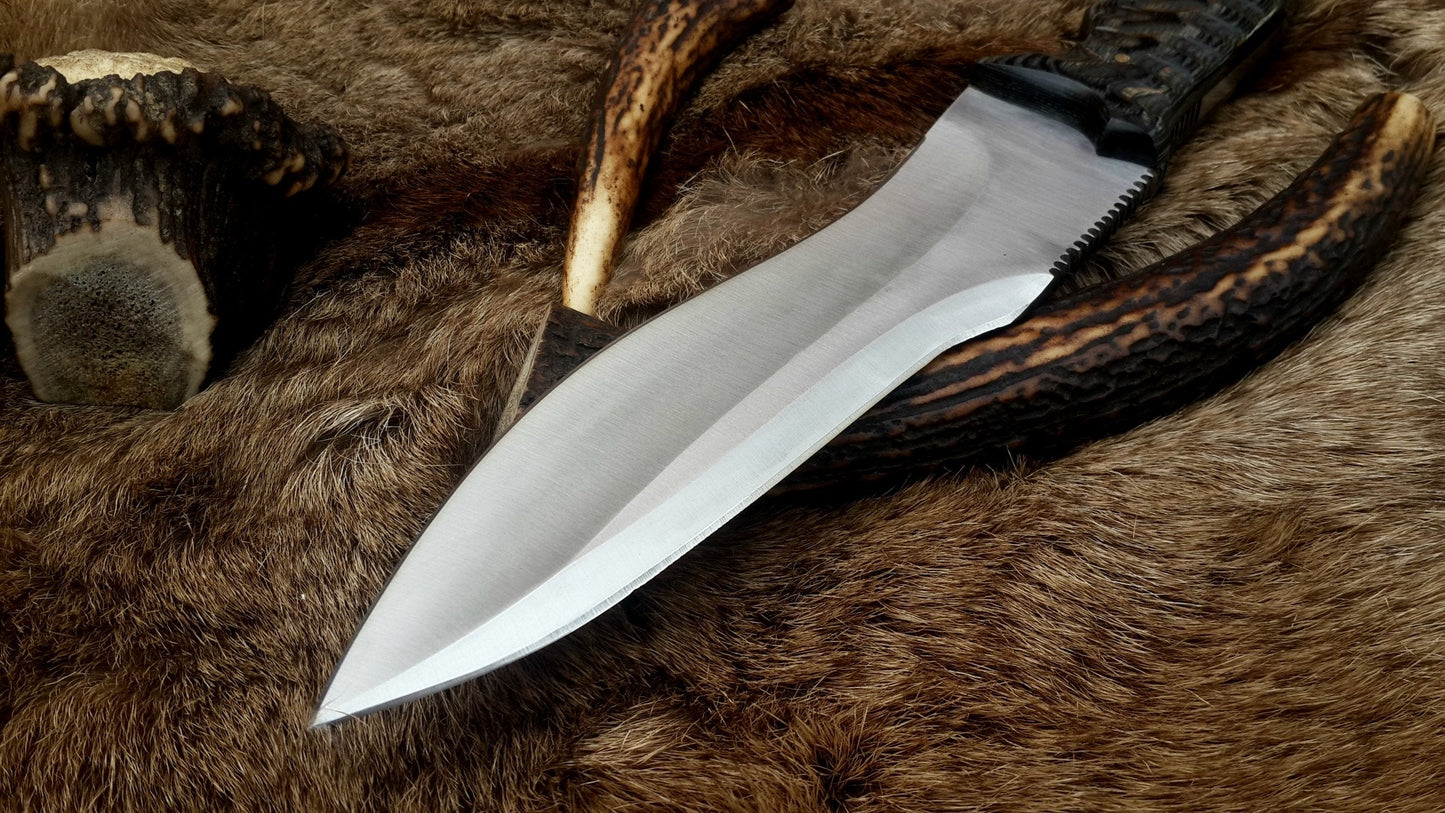 The Ultimate Boar Slayer: Custom D2 Steel Fixed-Blade Hunting Knife with Exotic Wood Handle | 11.5 Inches | KBS Knives - Korvel