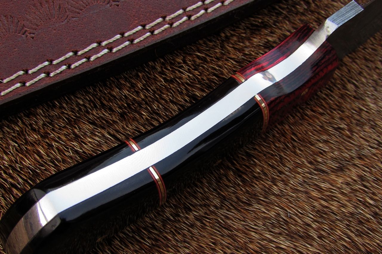 Exquisite Handmade Damascus Steel Skinner Knife - Korvel