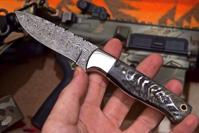 Premium Full Tang Damascus Steel Hunting Knife - Custom Handmade - Korvel