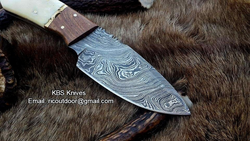 Artisan Lamb Skinner Knife – Premium Damascus Steel with Elegant Bone & Rosewood Handle - Korvel
