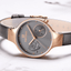Montre analogique à quartz élégante pour femmes avec bracelet en cuir