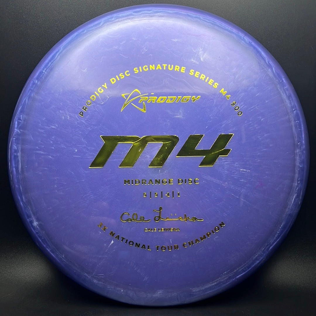 M4 (500) - Série Signature Cale Leiviska 2022