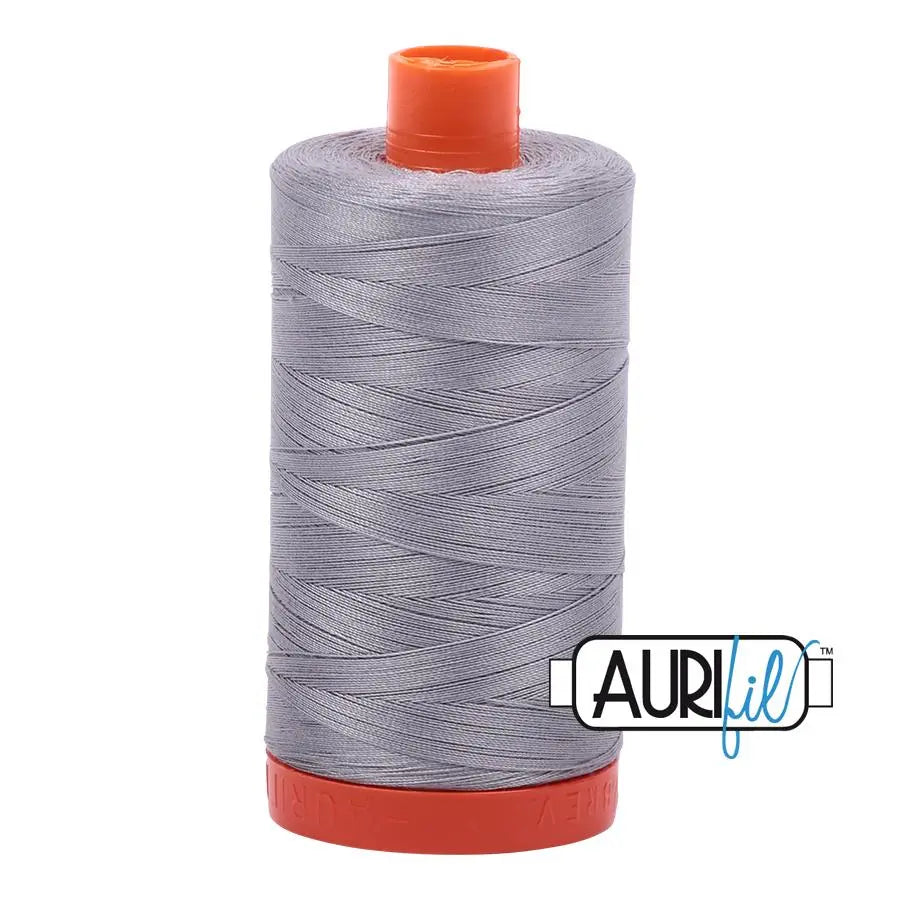 2606 Gris Bruma Aurifil Algodón 50wt Carrete Grande