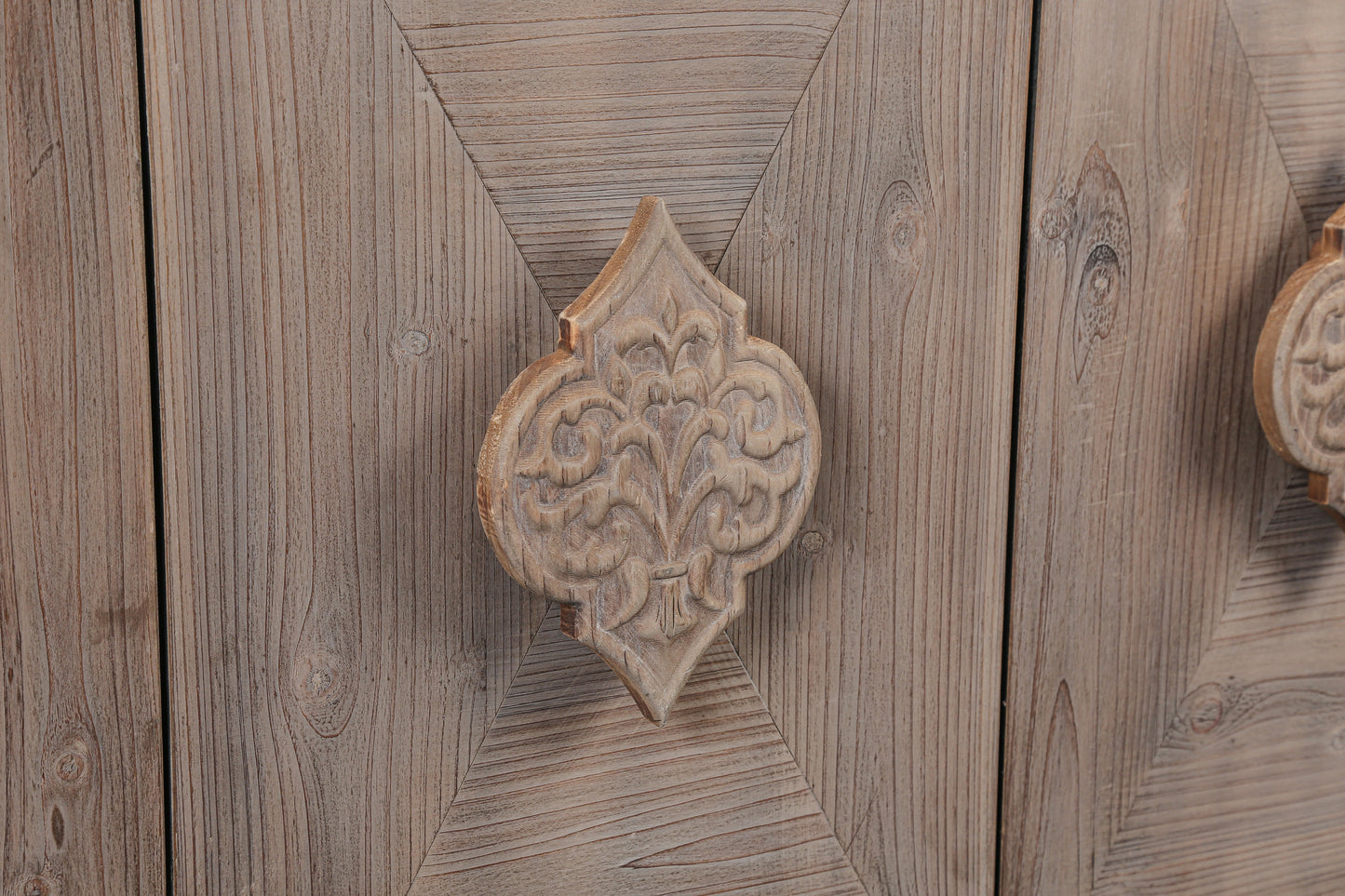 Carved Flower Door Handle, Antique Four Door Cabinet for Living Room Kitchen Hallway (Brown) - Korvel