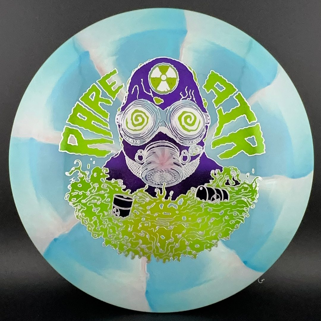 Cosmic Neutron Trace - RADioactive Man Disc Golf Driver