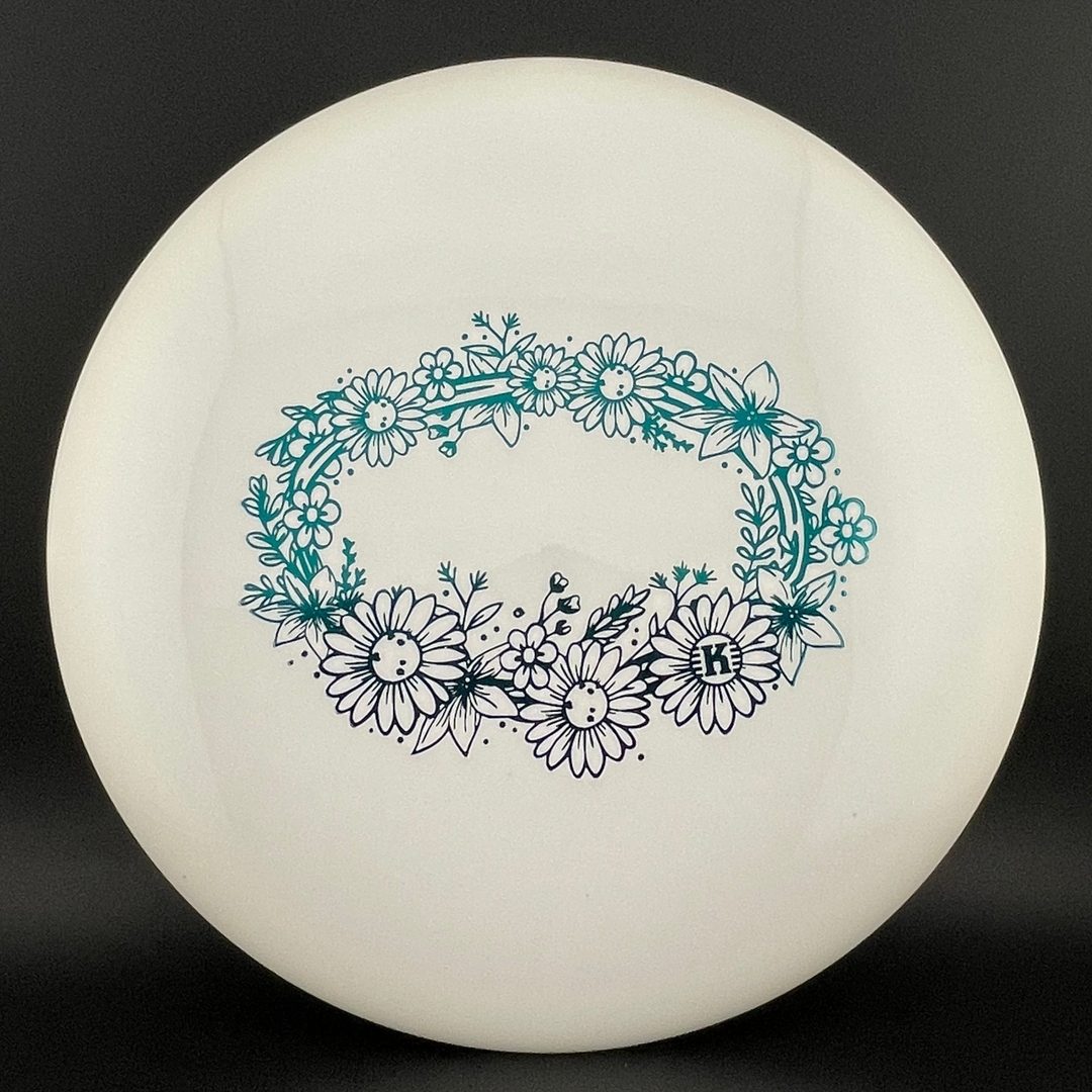 K1 Kaxe - Summer Wreath Disc Golf Disc