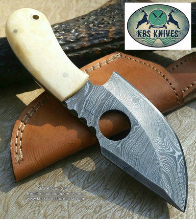 Premium Damascus Steel Skinning Knife with Finger Hole - Korvel